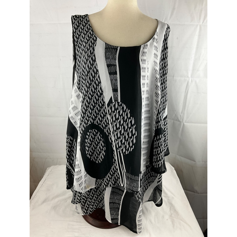 Roz & Ali Sleeveless Abstract Print Tunic Blouse Size 2X Black White Used